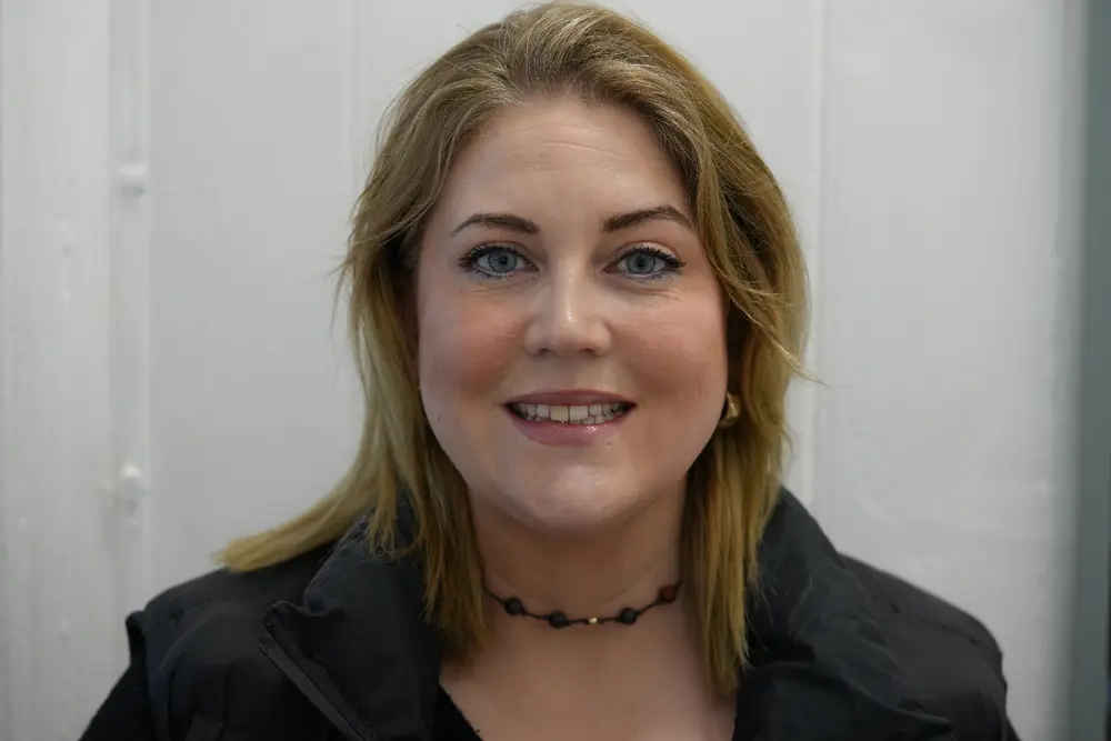 Patient smile before porcelain veneers
